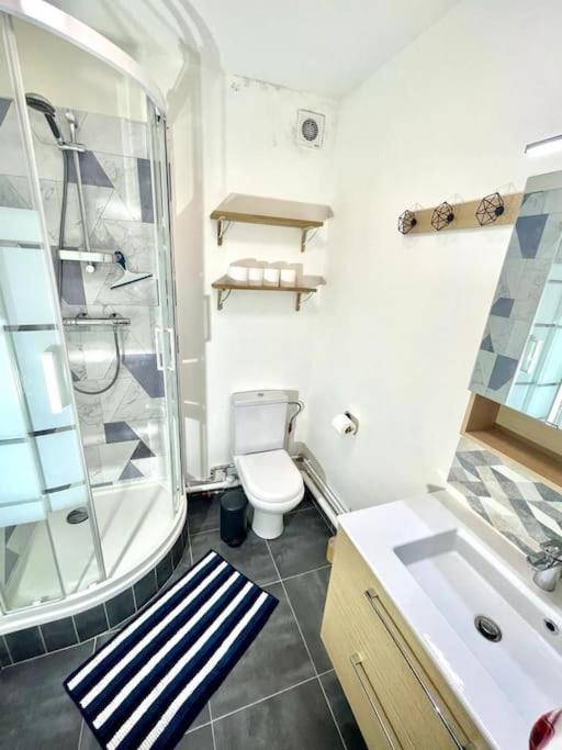 Grand Appartement Neuf F5 100M2 Avec Balcon Ruan Exterior foto